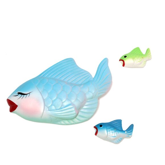 Vintage Miller Studio Chalkware Fish Iridescent Kitschy Big Lips Lashes x 3 MCM - Picture 12 of 12